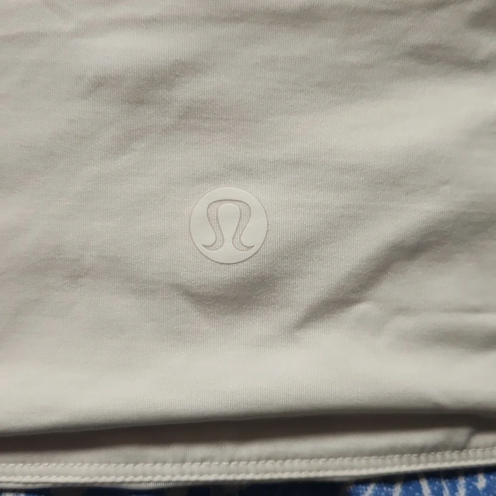 Lululemon Ready To Roll Shorts